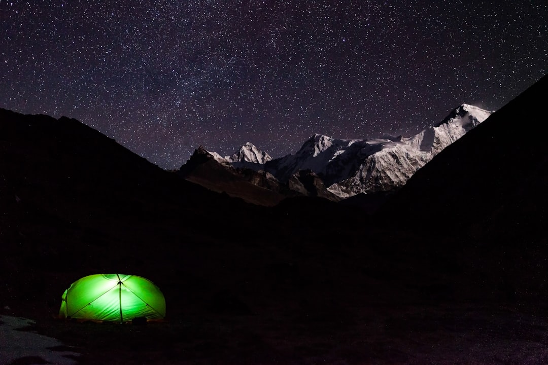 Best Time to Camp in Himalayas: A Comprehensive Guide